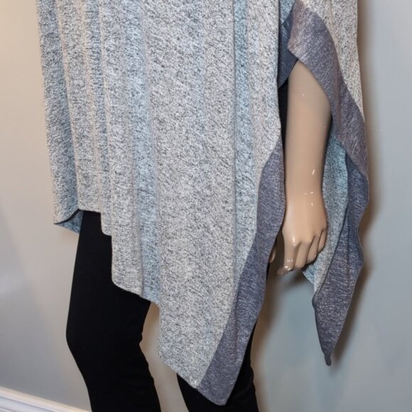 WHBM Cape Poncho Sweater Boat Neck Bordered Contrast Two Tone Heathered Knit - Picture 5 of 13
